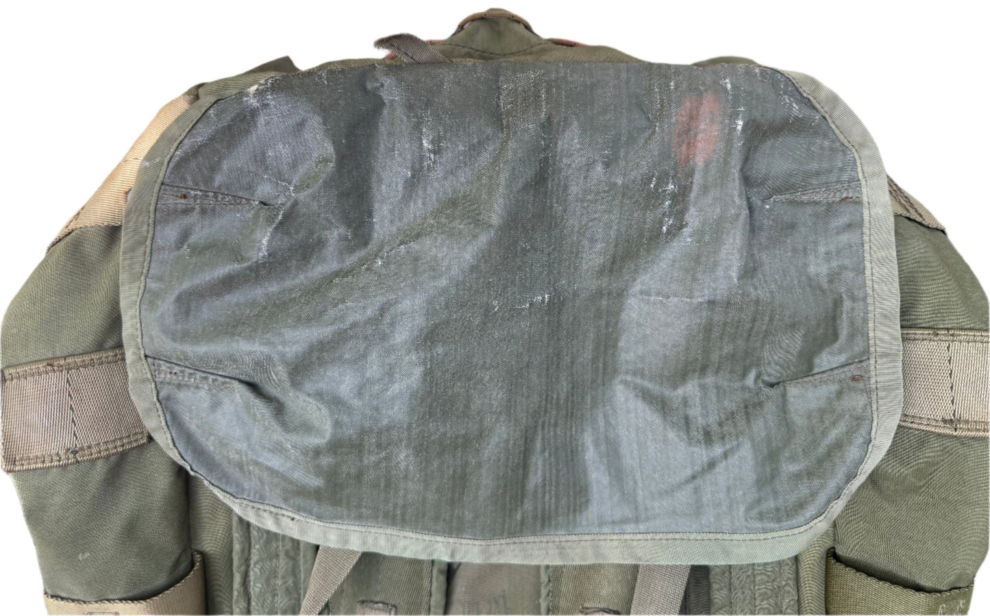 Vintage Vietnam War 1968 US Army Nylon Tropical Rucksack W/ Frame Green - Bateleur Militaria