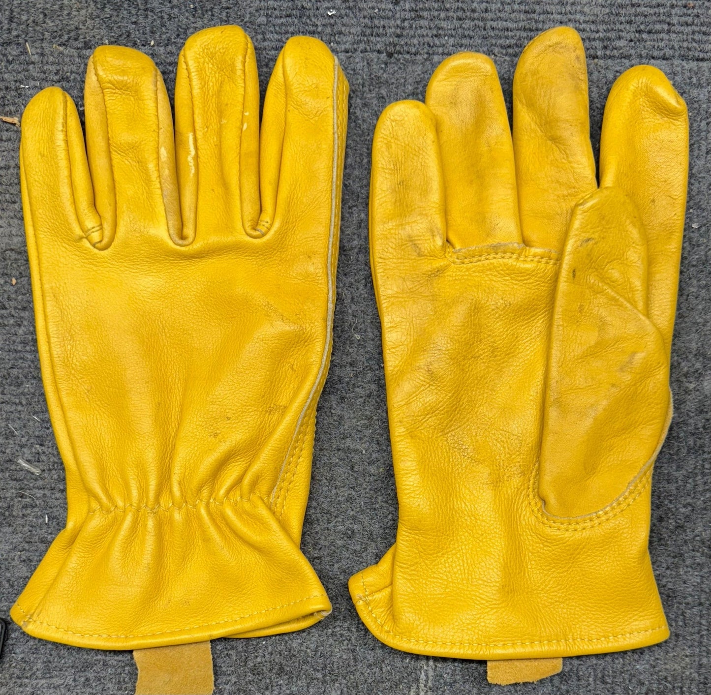 Midwest Cow Hide Work Gloves Mint XL - Bateleur Militaria