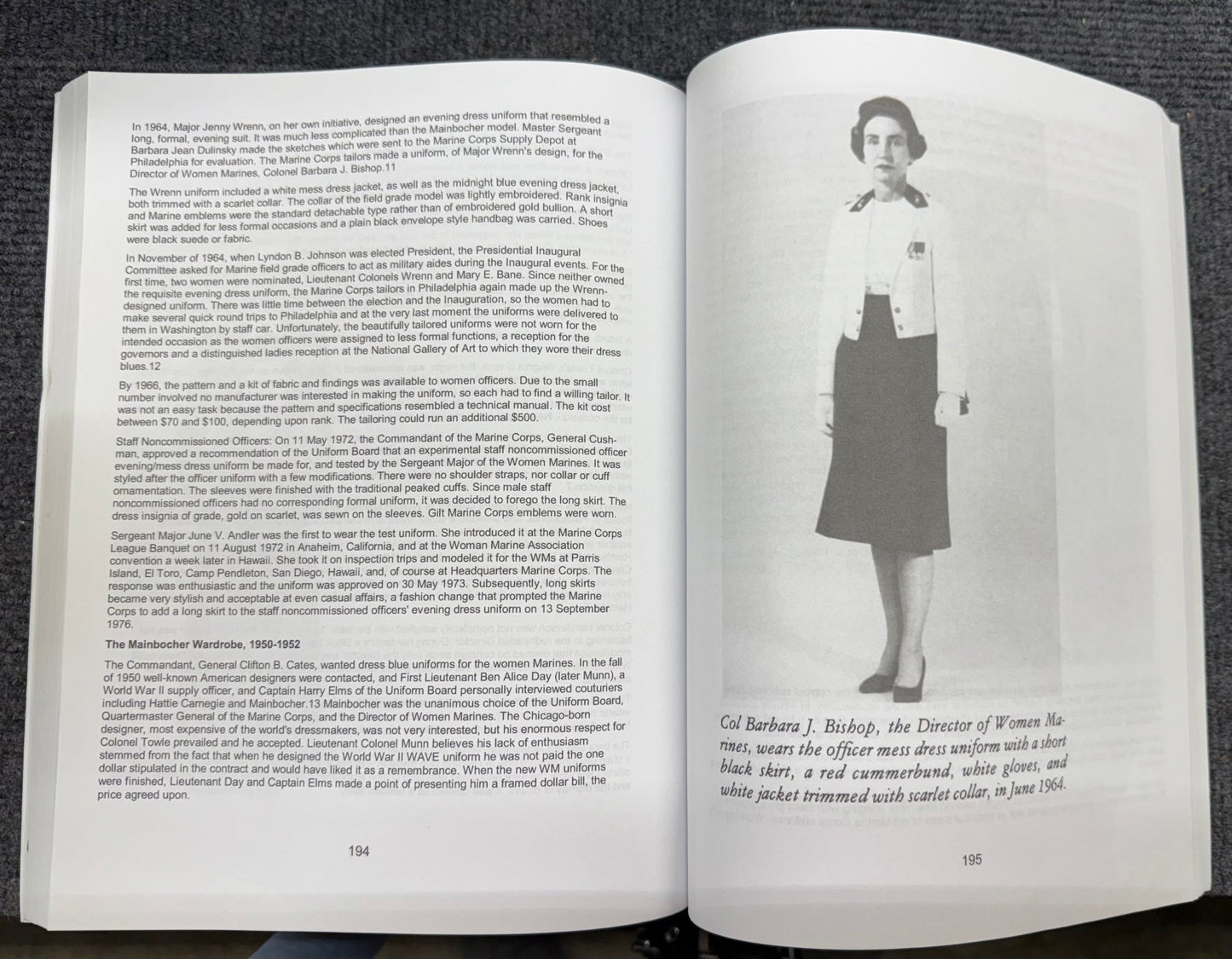 A History of the Woman Marines 1946 - 1977 - Bateleur Militaria