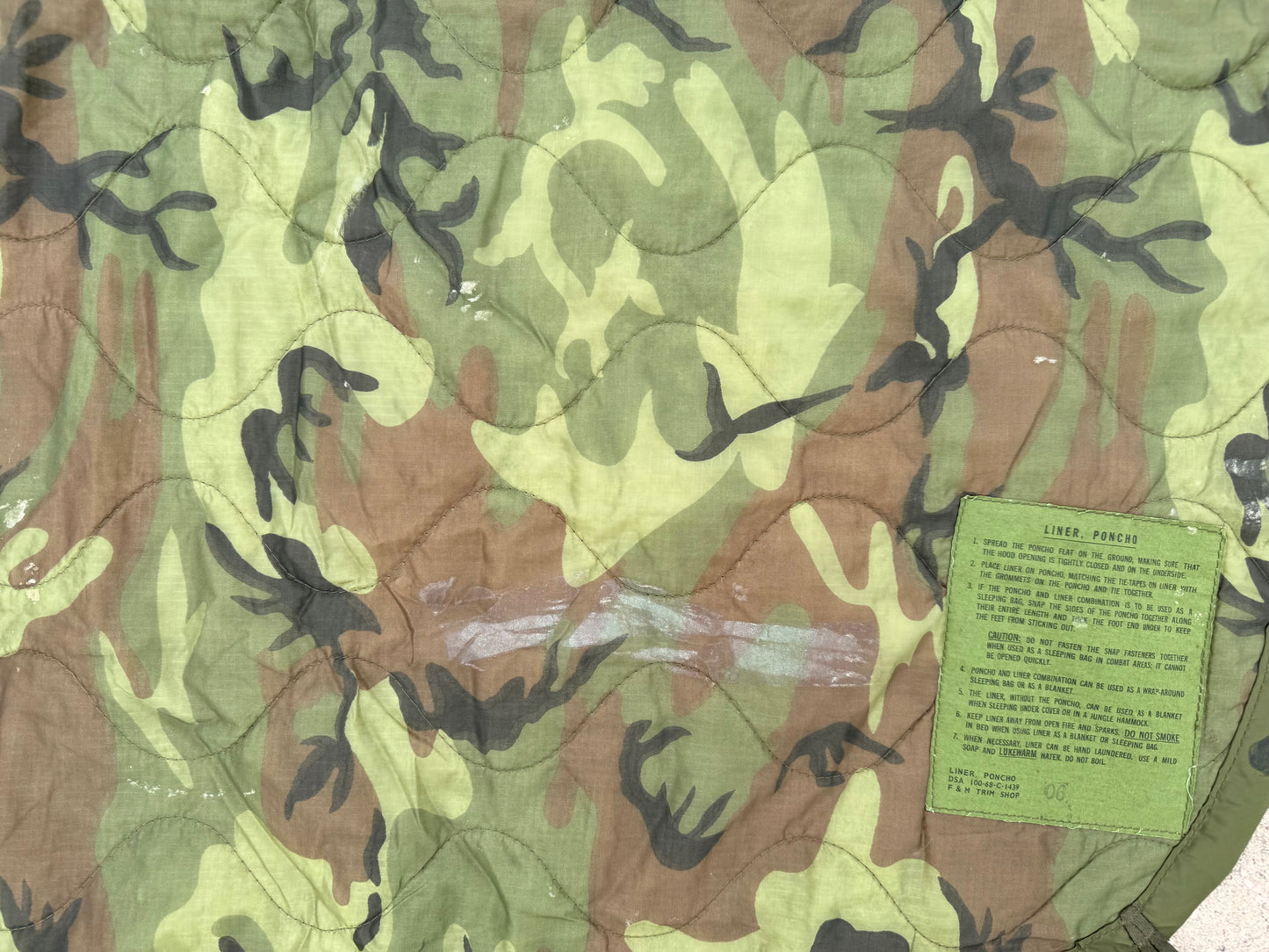US Vietnam 3rd Pattern Camo Poncho Liner Original Center Seam dated 1968