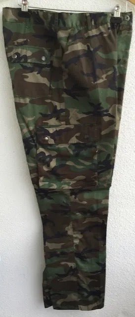 Angola Woodland Camo Shirt and Trousers Size Medium - Bateleur Militaria