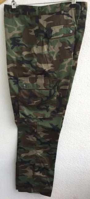 Angola Woodland Camo Shirt and Trousers Size Medium - Bateleur Militaria