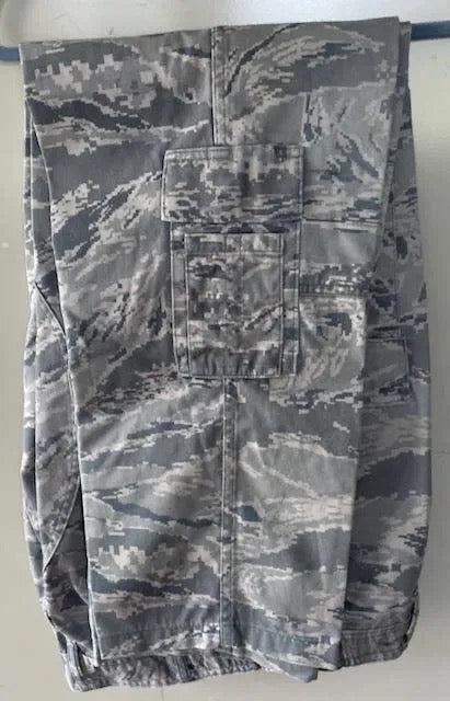 US Air Force Tiger Stripe Coat & Trousers (36R/Large)