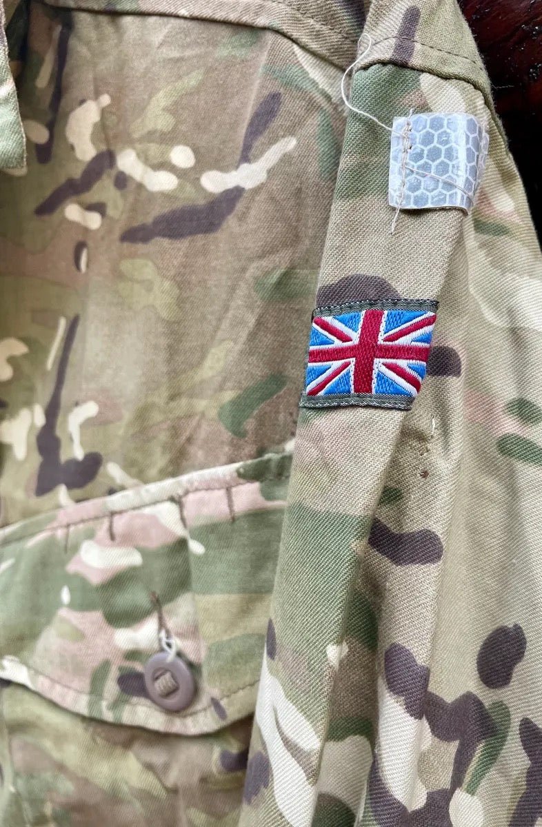 British MTP Camo Shirt & Trousers Size Medium Badged