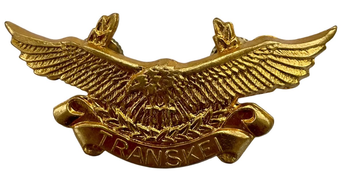 Transkei Defence Force Air Wing Cap Badge Gilt
