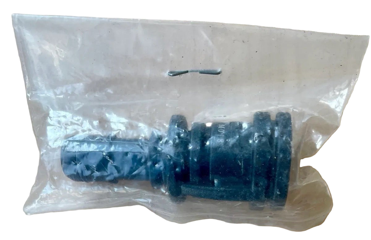 Hydration Bladder Fitting - Bateleur Militaria
