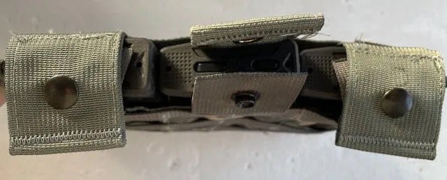 US Triple Mag Pouch Molle ACU 3 X 30 Round Side by Side (NEW) - Bateleur Militaria