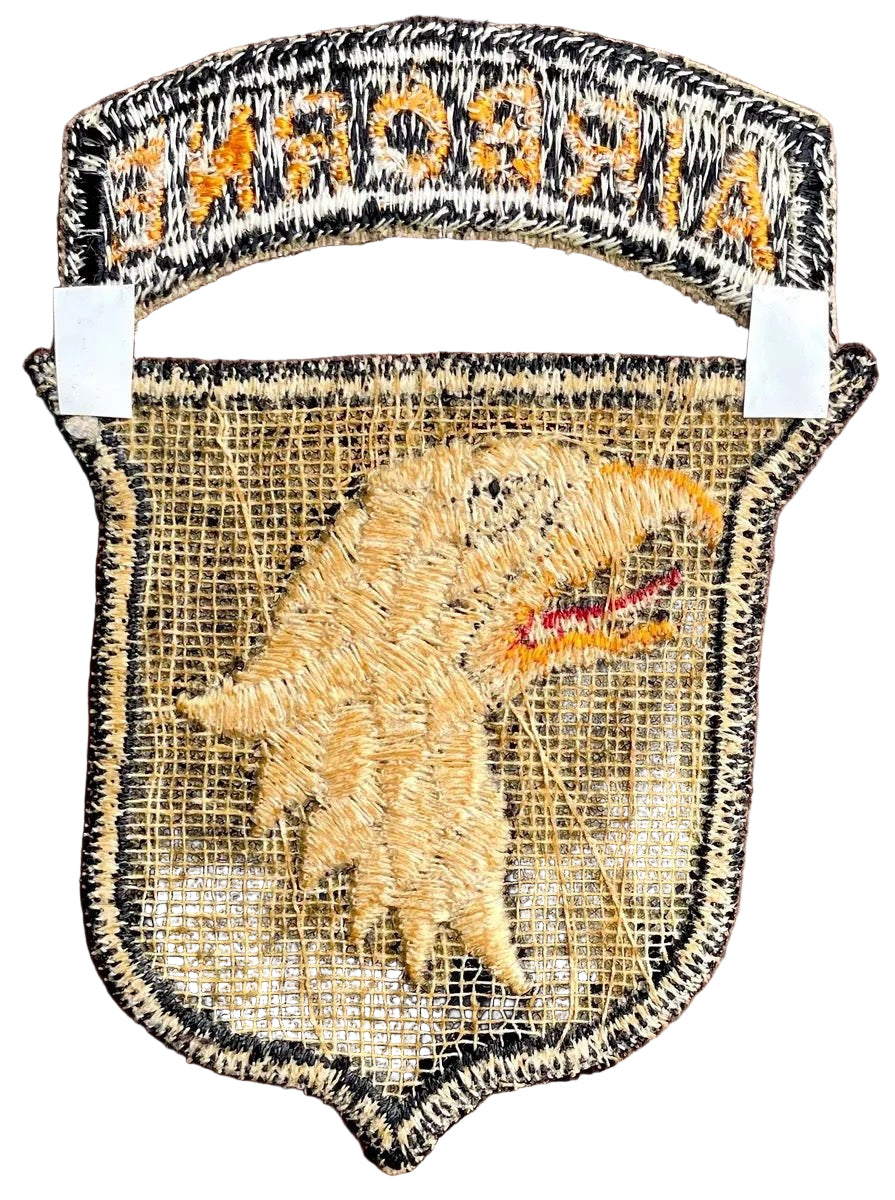 US Original 2 Piece 101st Airborne Division Patch on Velvet - Bateleur Militaria