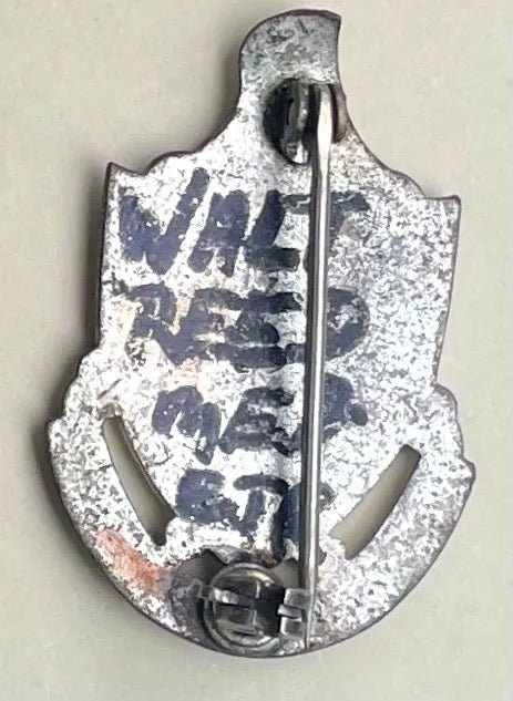 US Army Walter Reed Medical Center Crest DUI - Bateleur Militaria