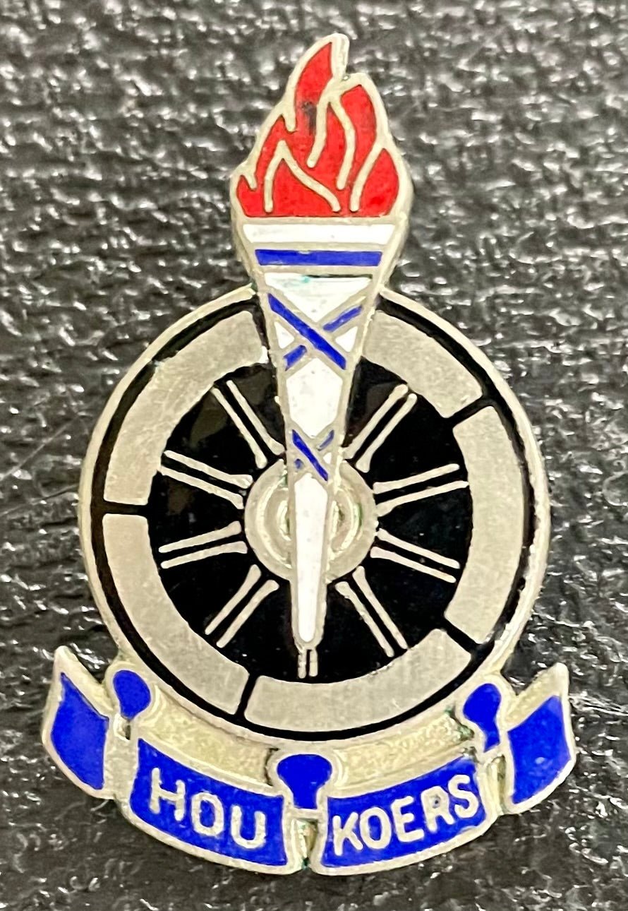 South Africa Vintage Voortrekker Badge 2 - Bateleur Militaria