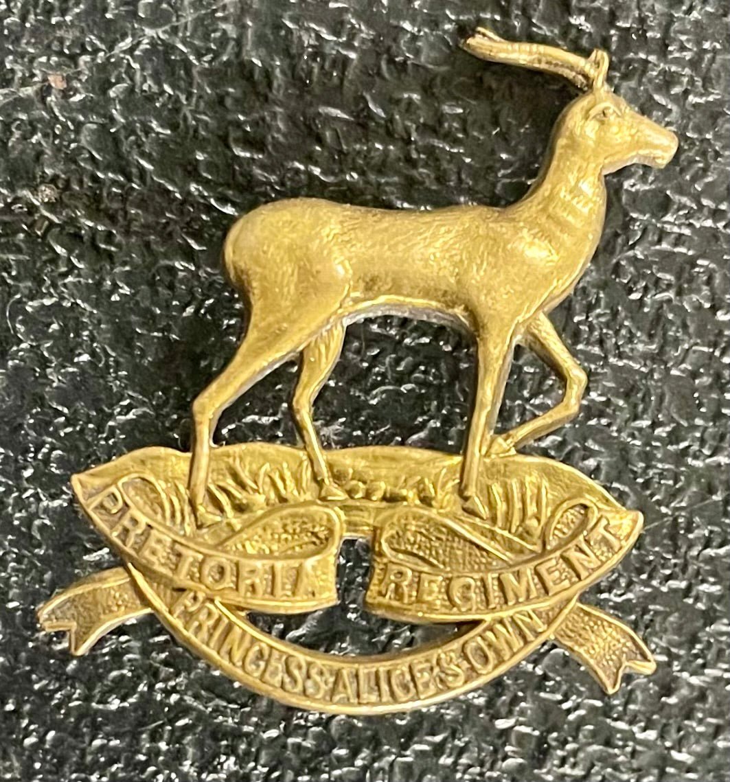 South Africa (UDF) Pretoria Regiment Collar Badge 1940's - 1963 - Bateleur Militaria