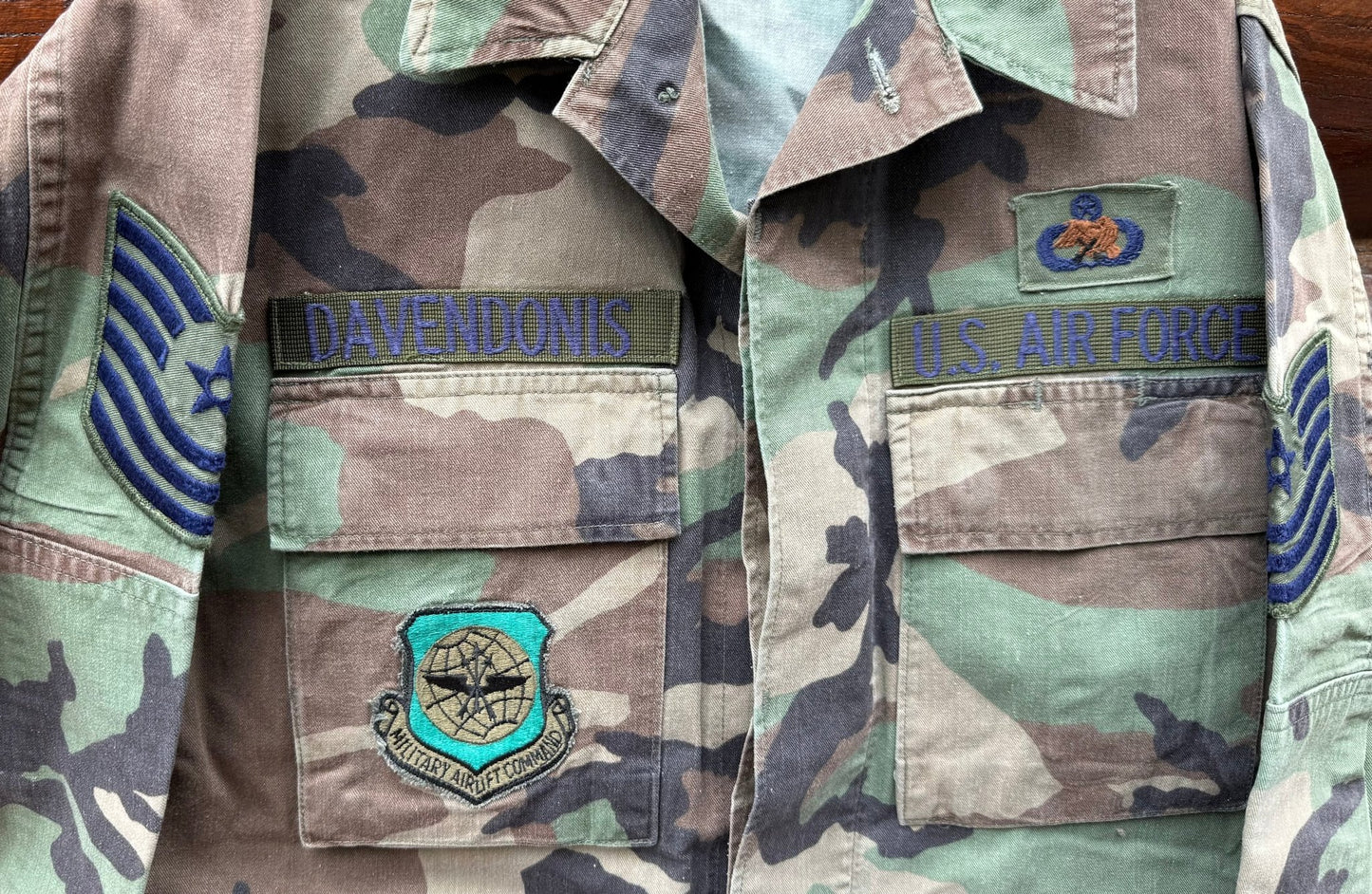 USAF Woodlands M81 Camo Badged Coat & Trousers Size S/M