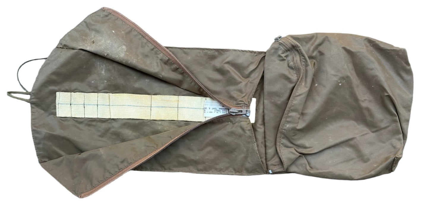 South Africa (SADF) Nutria Toiletries Bag Dated in the 1970's - Bateleur Militaria