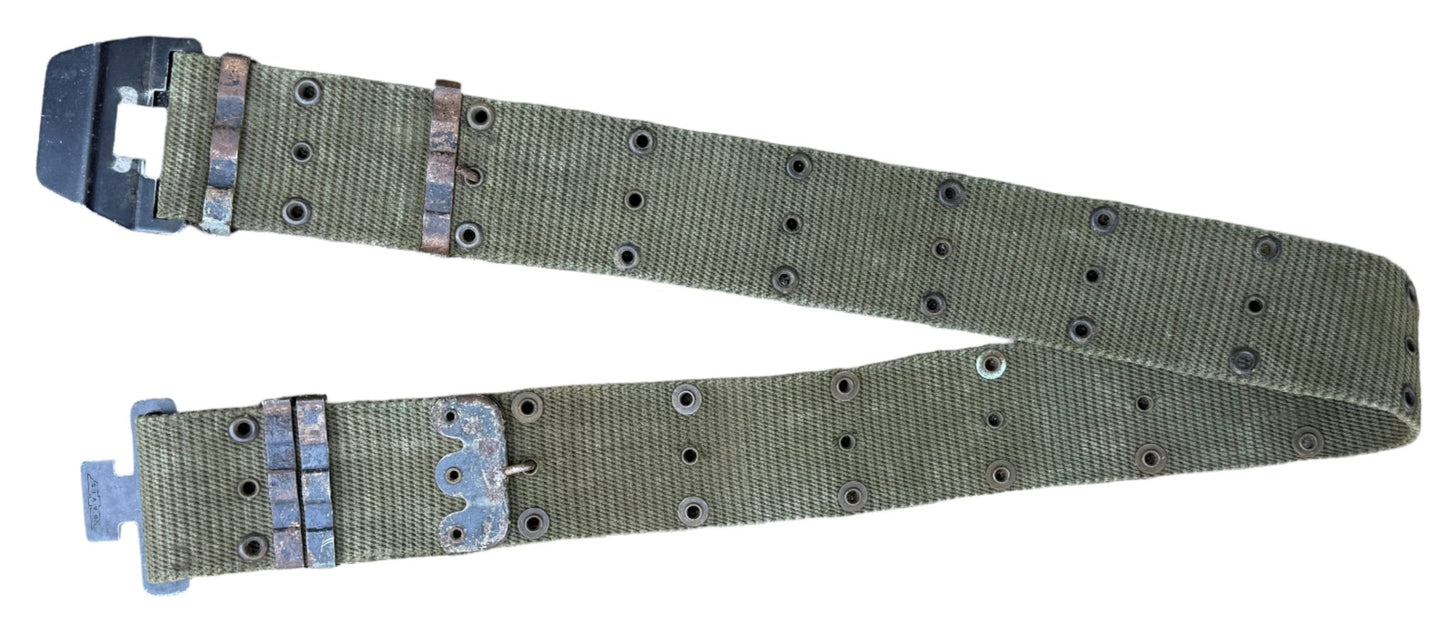 US Army M1967 Individual Equipment Belt with Davis Buckle 2 - Bateleur Militaria
