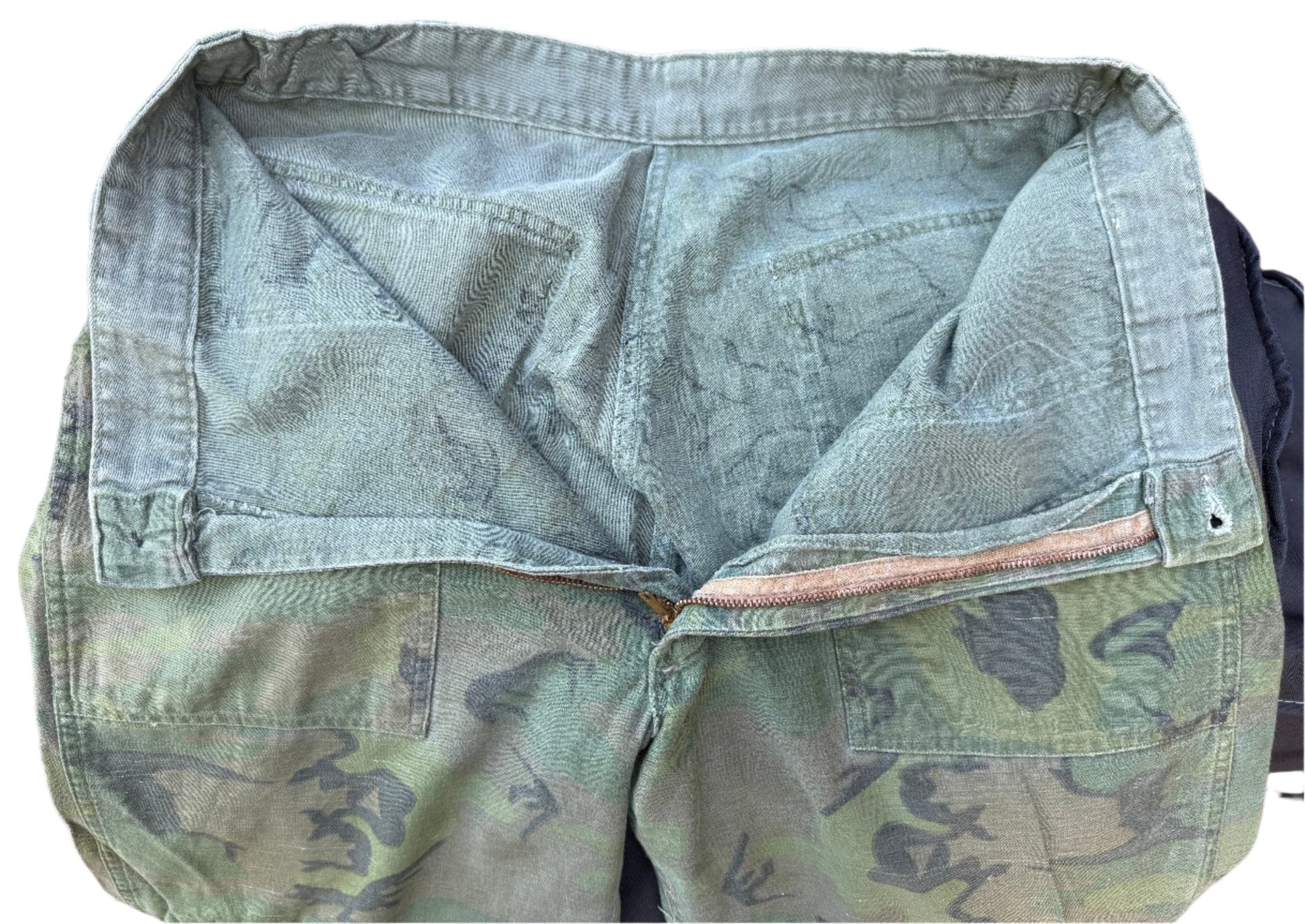 US M1948 South Vietnam Invisible ERDL Camo ARVN Trousers - Bateleur Militaria