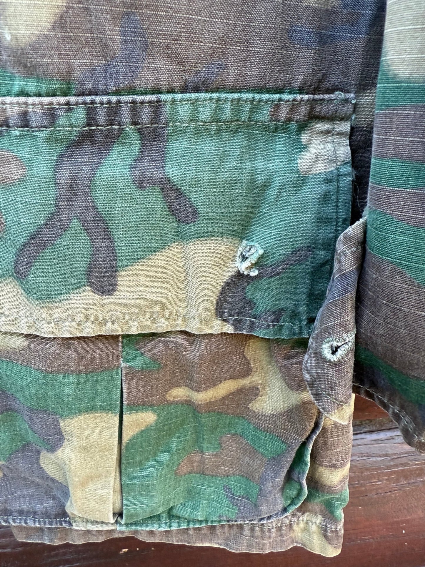 US Navy Vietnam OG - 107 ERDL Wind Resistant Rip Stop Poplin Coat Size Small 18th AB - Bateleur Militaria