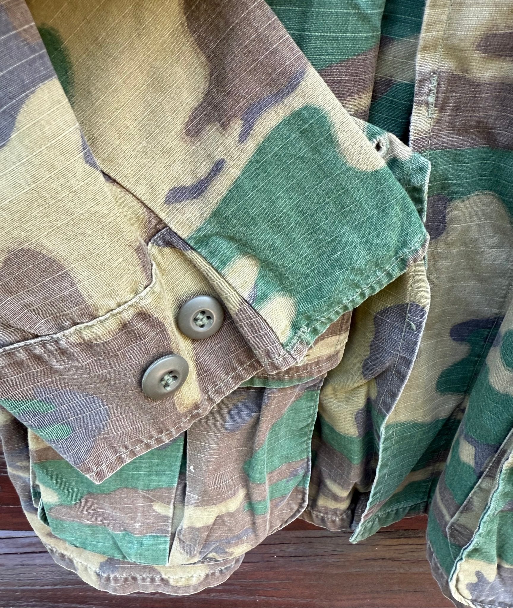 US Navy Vietnam OG - 107 ERDL Wind Resistant Rip Stop Poplin Coat Size Small 18th AB - Bateleur Militaria