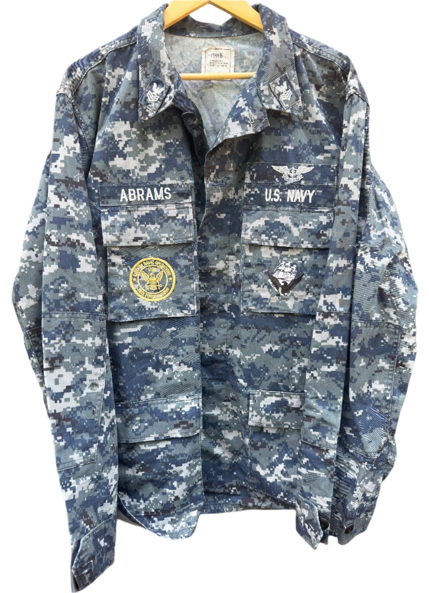 US Navy Experimental Work Uniform Pixelated Pattern D Coat XL - Bateleur Militaria