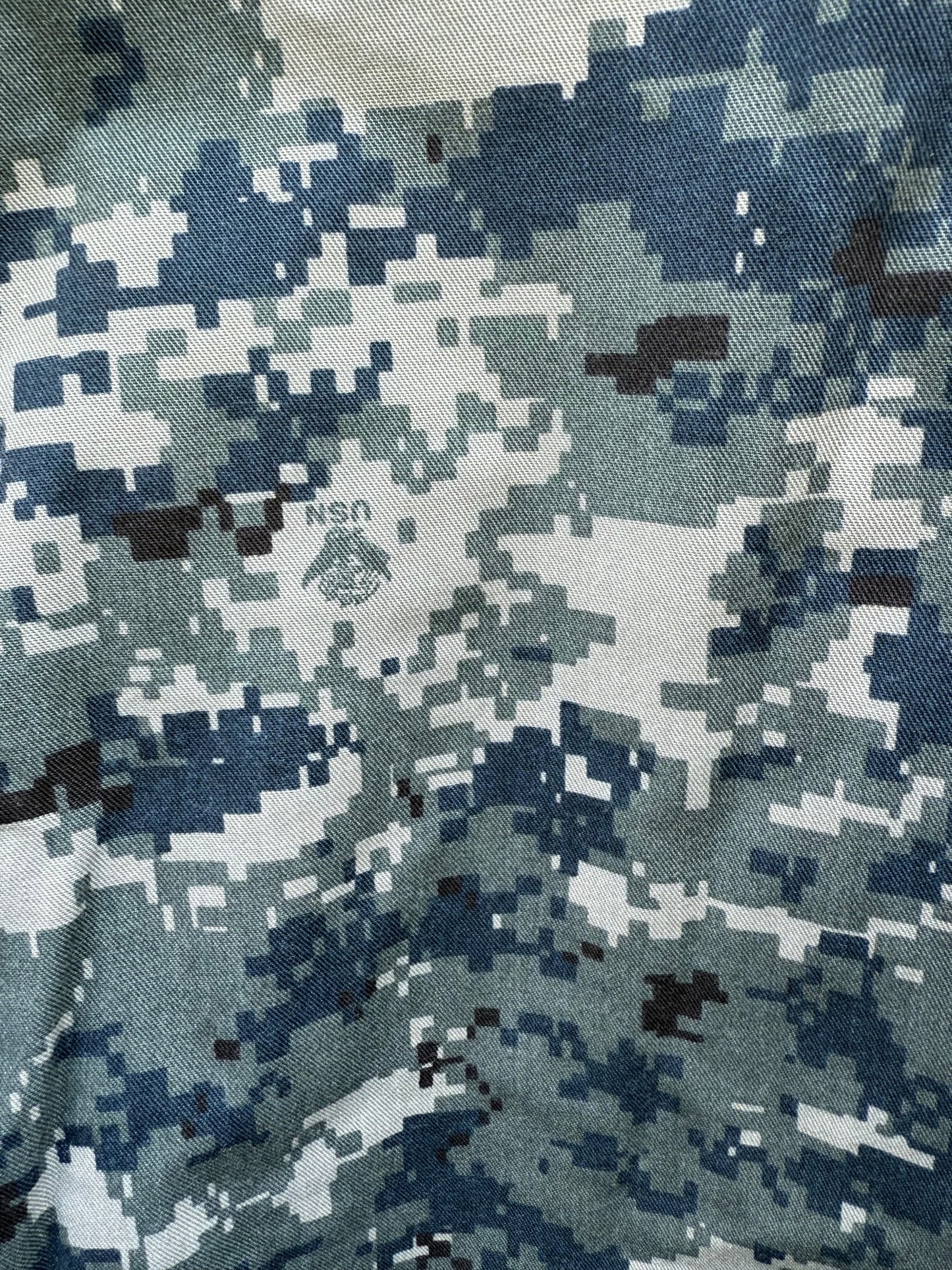 US Navy Experimental Work Uniform Pixelated Pattern D Coat XL - Bateleur Militaria