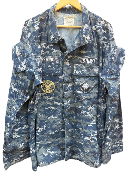 US Navy Experimental Work Uniform Pixelated Pattern A Coat Large - Bateleur Militaria