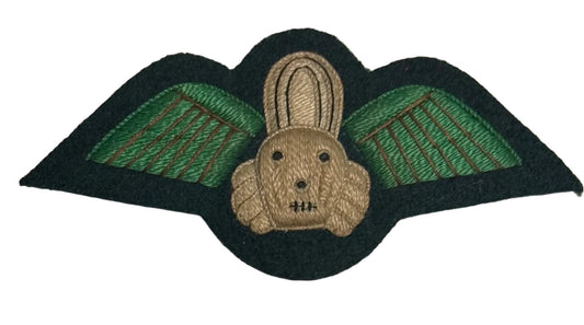 Zambia Army Special Operations Group Padded Parachute Wings (Green) - Bateleur Militaria