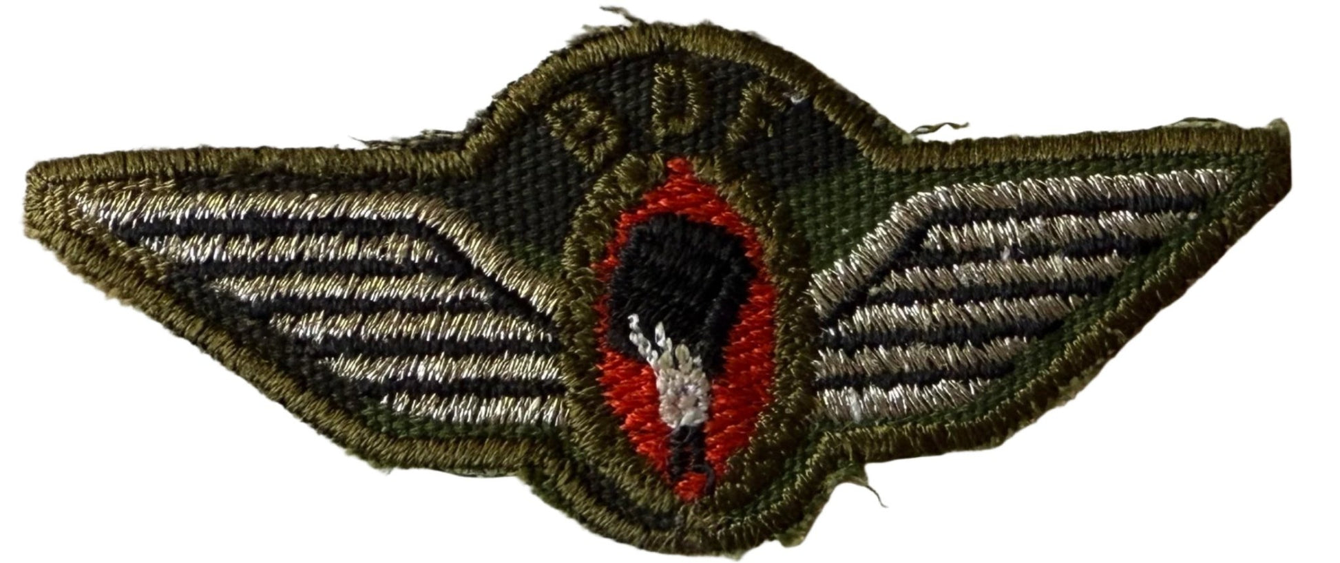 Botswana Defense Force Free Fall Parachute Wings Silver Lurex w Red Center on Green - Bateleur Militaria