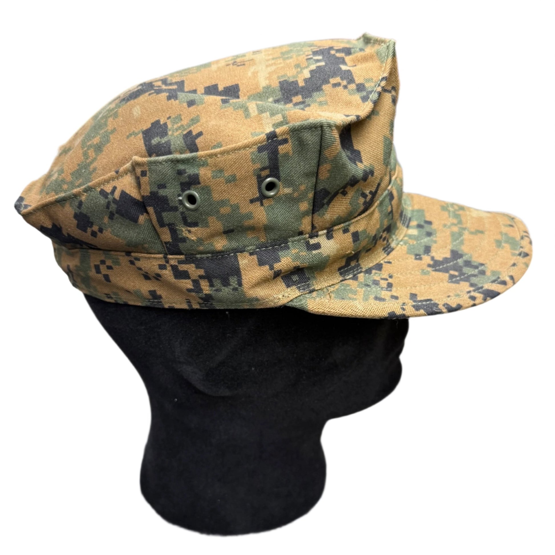 USMC Woodland MARPAT Garrison CAP 8 - Point Cover Size Medium - Bateleur Militaria