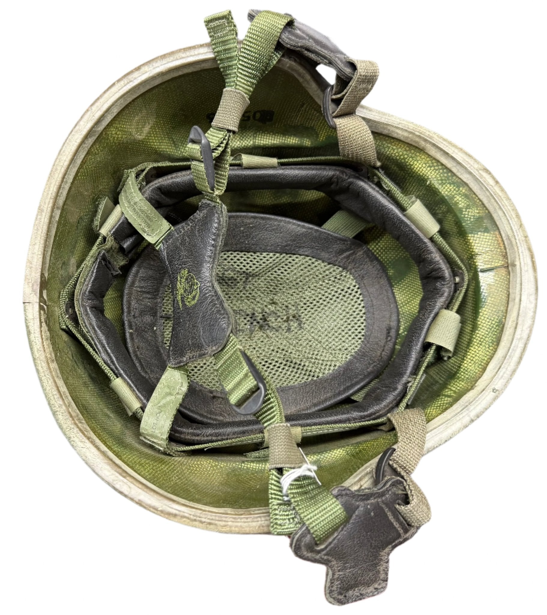 USMC Lightweight Helmet LWH w Reversible MARPAT Cover Size Medium - Bateleur Militaria