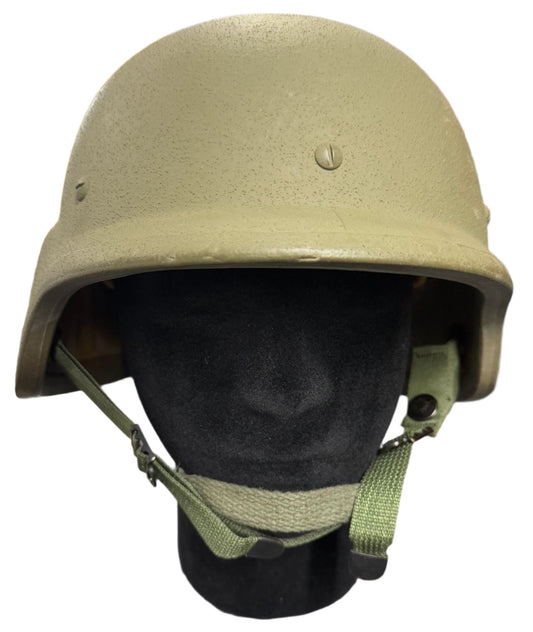PASGT Unicor Helmet Size Medium & Woodland Cover #73101