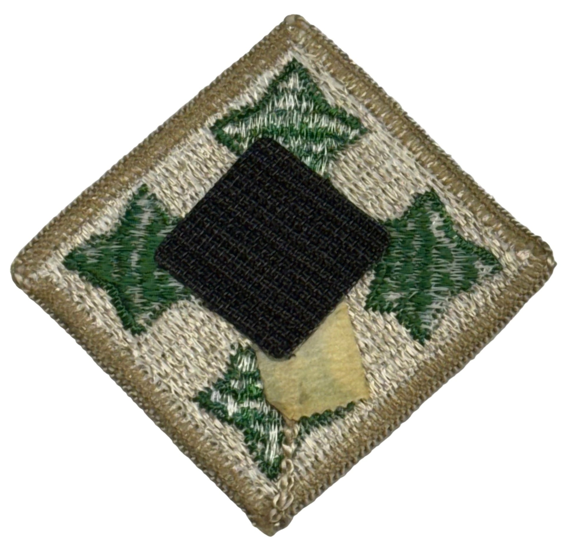 US Army 4th Infantry Division SSI/Patch Color Merrowed Edge - Bateleur Militaria