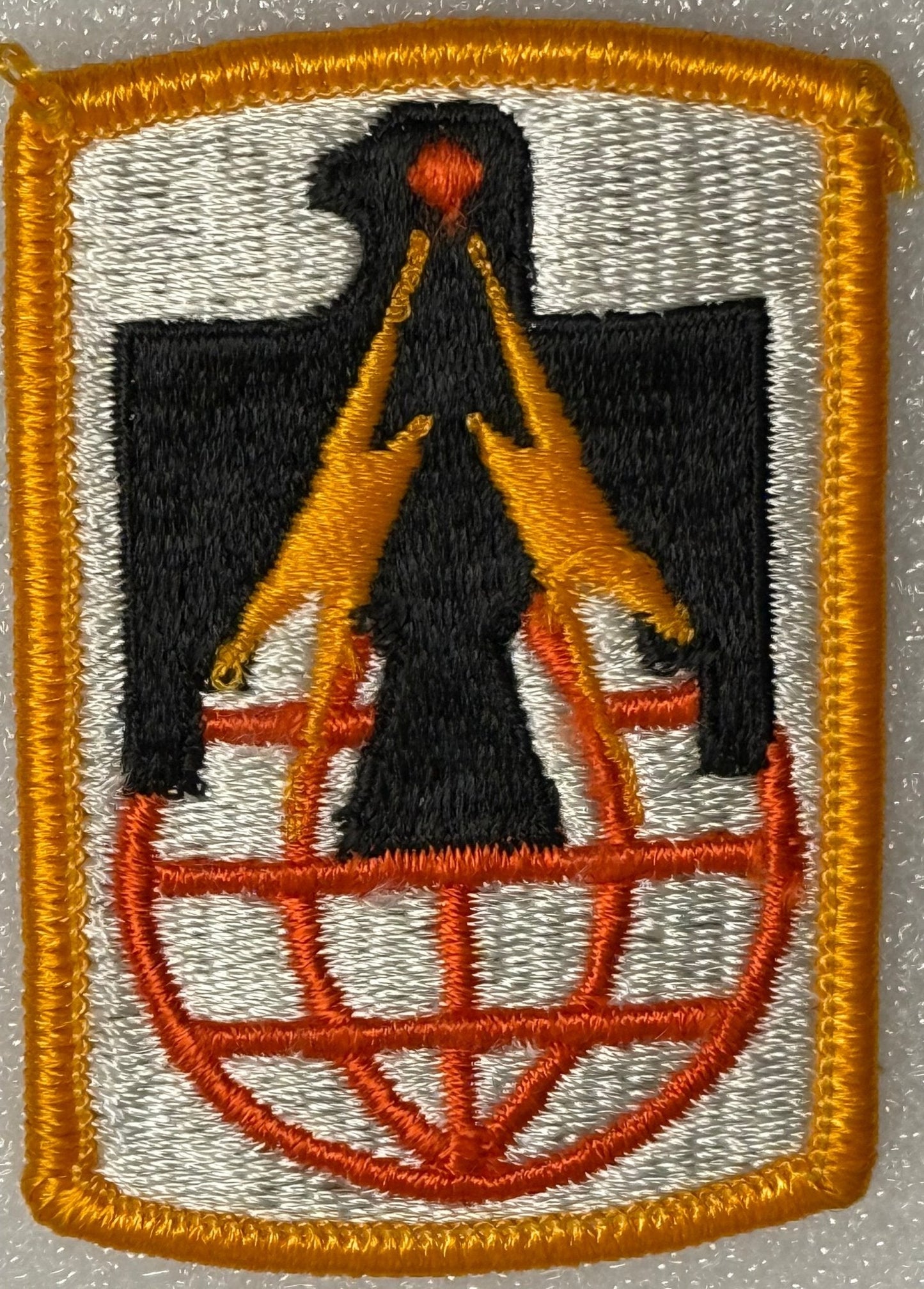 US Army 11th Signal Brigade SSI/Patch Color Merrowed Edge - Bateleur Militaria