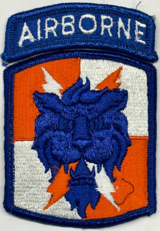 US Army 35th Airborne Signal Brigade SSI/Patch Color Merrowed Edge (1980 - ) - Bateleur Militaria