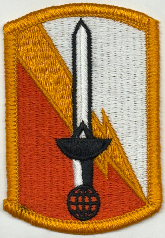 US Army 21st Signal Brigade SSI/Patch Color Merrowed Edge (2003 - ) - Bateleur Militaria