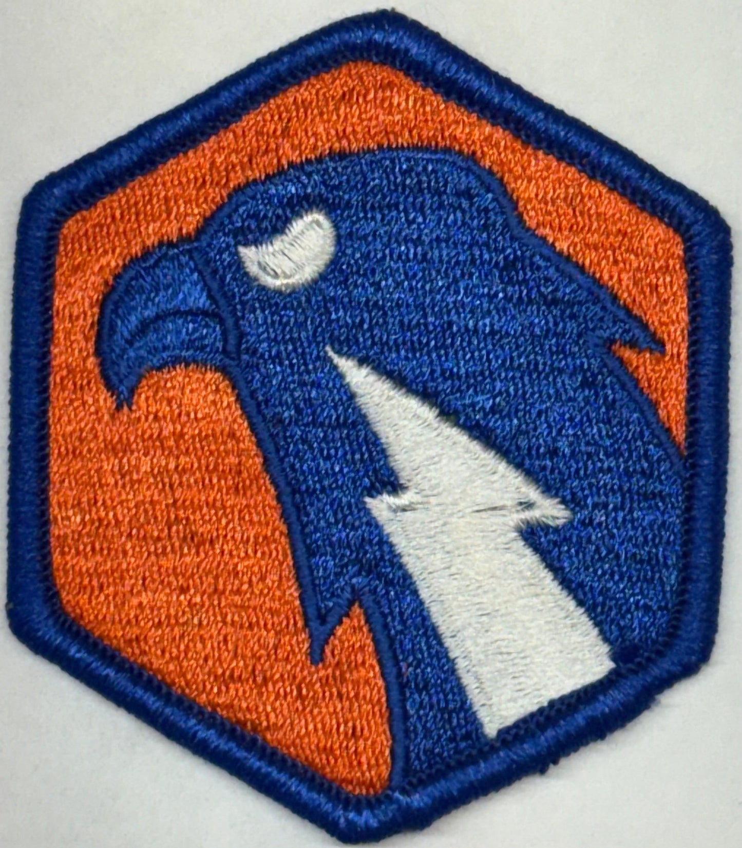 US Army 6th Signal Command SSI/Patch Color Merrowed Edge (1991 - 1992) - Bateleur Militaria