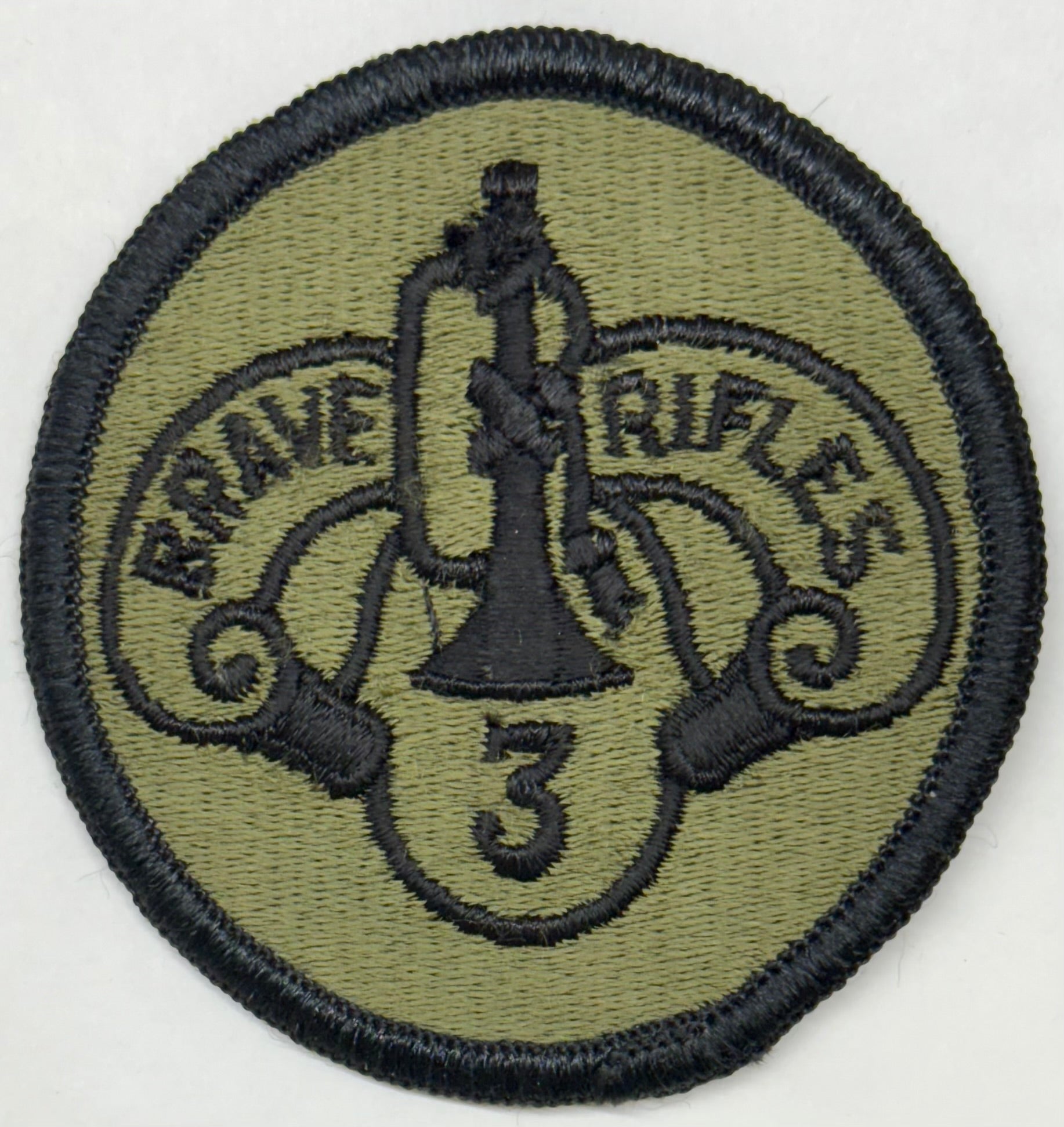 US Army 3rd Cavalry Division SSI/Patch OD Merrowed Edge - Bateleur Militaria