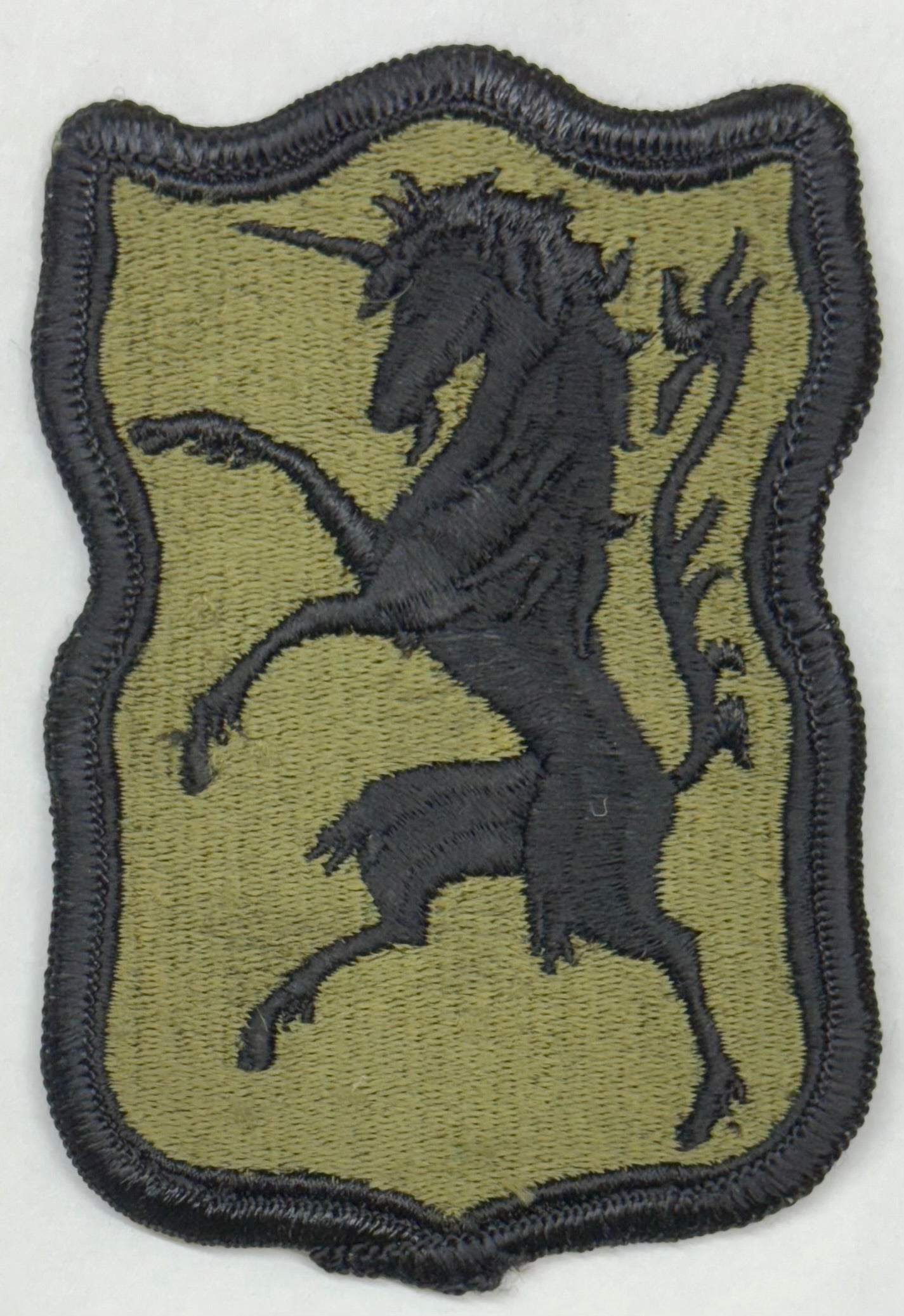 US Army 6th Armored Cavalry Regiment (ACR) SSI/Patch OD Merrowed Edge - Bateleur Militaria