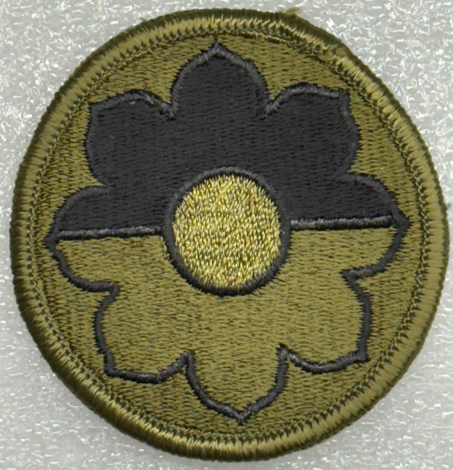US Army 9th Infantry Division Subdued SSI/Patch Merrowed Edge (1925 - 1991) - Bateleur Militaria