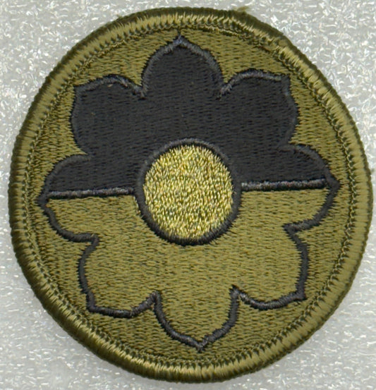 US Army 9th Infantry Division Subdued SSI/Patch Merrowed Edge (1925 - 1991) - Bateleur Militaria
