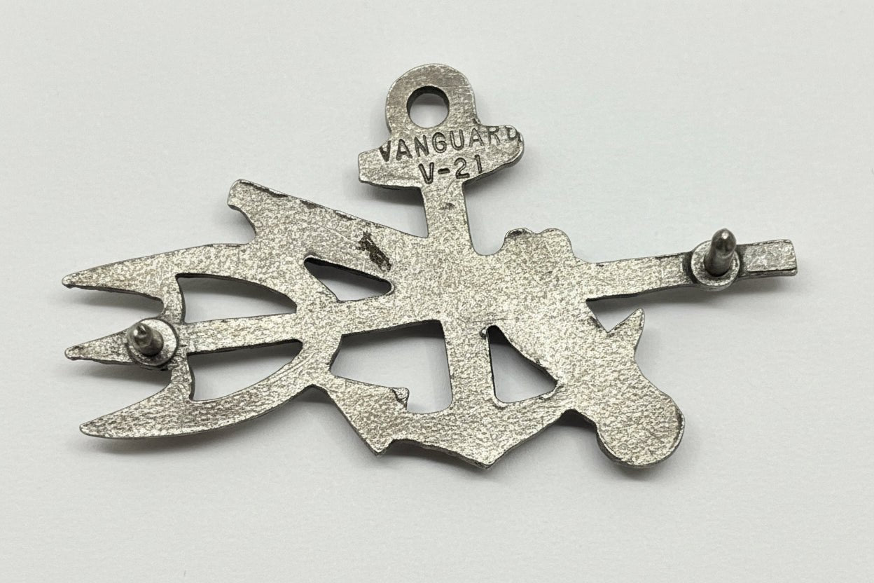 US Navy Underwater Demolition Team (UDT) Badge Vietnam Vanguard Miniature - Bateleur Militaria