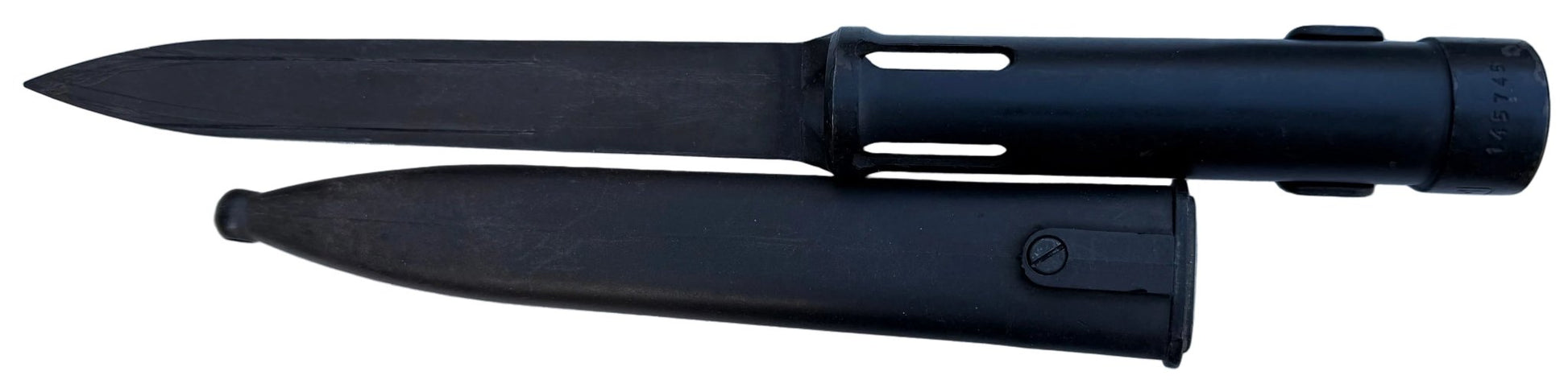 South Africa (SADF) R1 Bayonet and Scabbard Grade 1 Condition - Bateleur Militaria