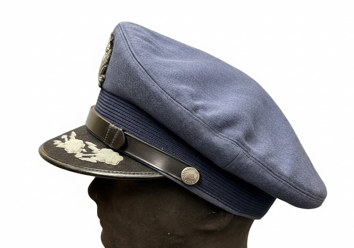 USAF Field Grade Officers Visor Cap with Cap Device Size 7 1/4 Korean War - Bateleur Militaria