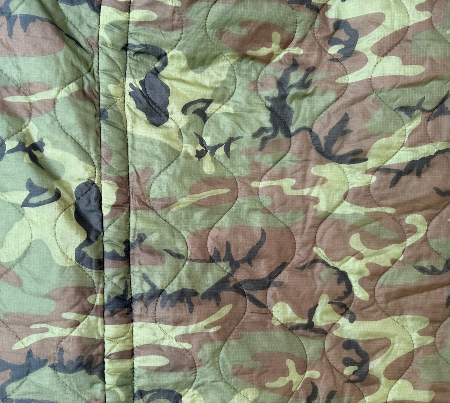 US Vietnam 3rd Pattern Camo Poncho Liner Original Center Seam dated 1968