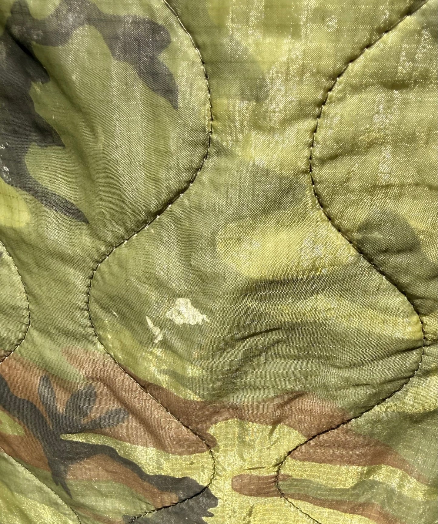 US Vietnam 3rd Pattern Camo Poncho Liner Original Center Seam dated 1968