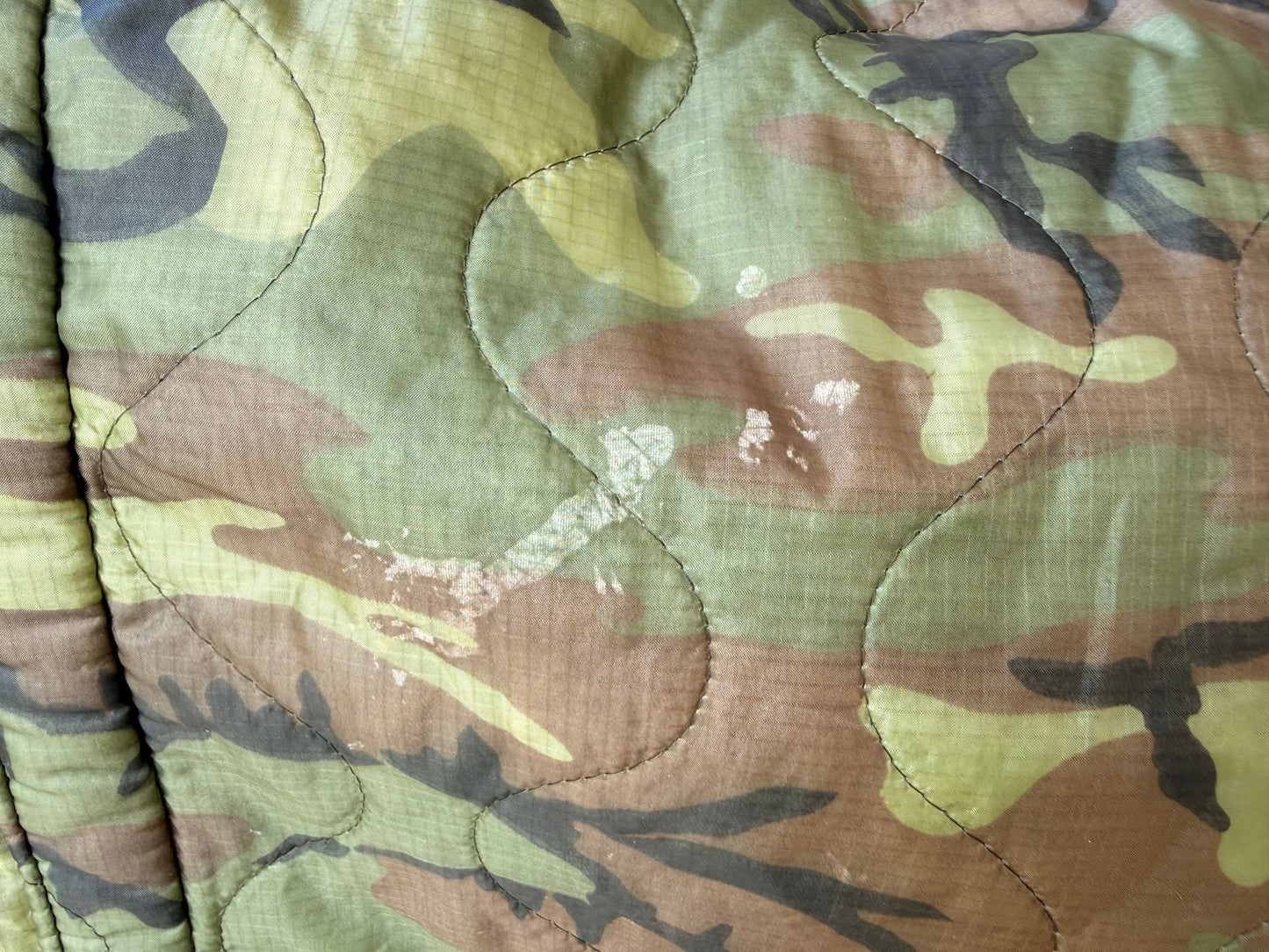US Vietnam 3rd Pattern Camo Poncho Liner Original Center Seam dated 1968