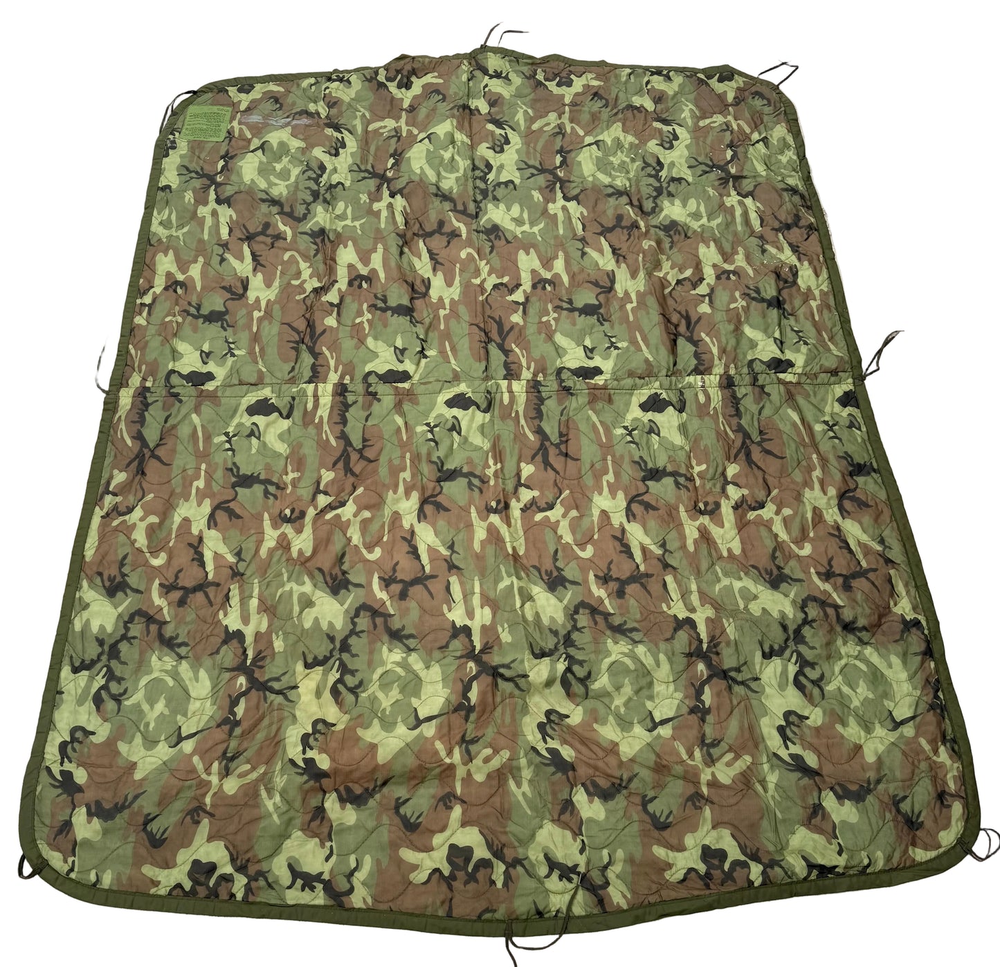 US Vietnam 3rd Pattern Camo Poncho Liner Original Center Seam dated 1968