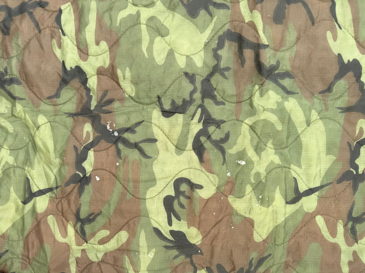 US Vietnam 3rd Pattern Camo Poncho Liner Original Center Seam dated 1968