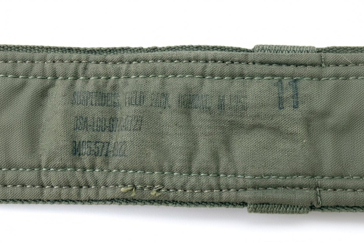 US Vietnam M1956 Suspenders 2nd Pattern Dated 1967 Size R Mint - Bateleur Militaria
