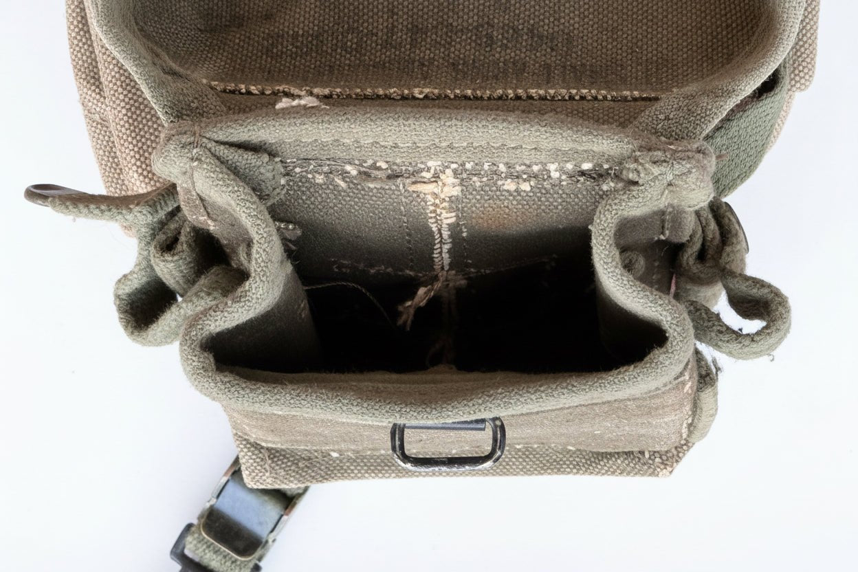 US Vietnam M1956 Universal Small Arms Ammunition Pouch 1st Type - Bateleur Militaria