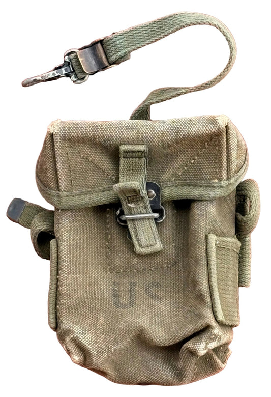 US Vietnam M1956 Universal Small Arms Ammunition Pouch 2nd Type - Bateleur Militaria