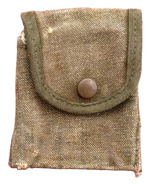 US M1956 First Aid / Compass Case 1st Type - Bateleur Militaria